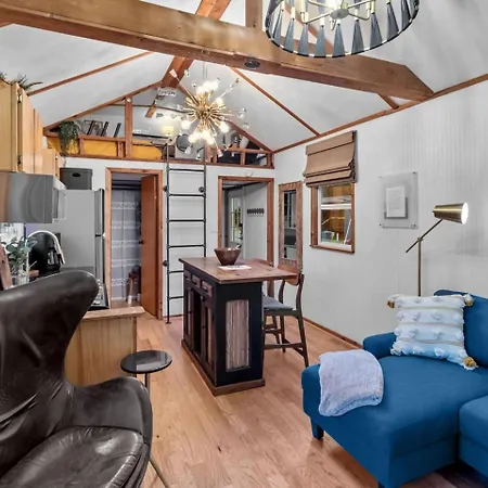 Tiny Emerald -Cabin On Emerald Isle With Kayaks!